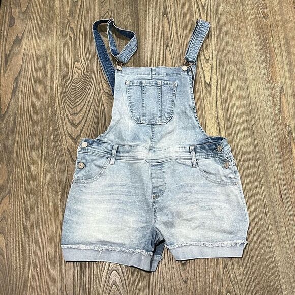 Wallflower Overall Bib Shorts Shortalls Denim Adjustable Straps Light Wash Large - Picture 1 of 6